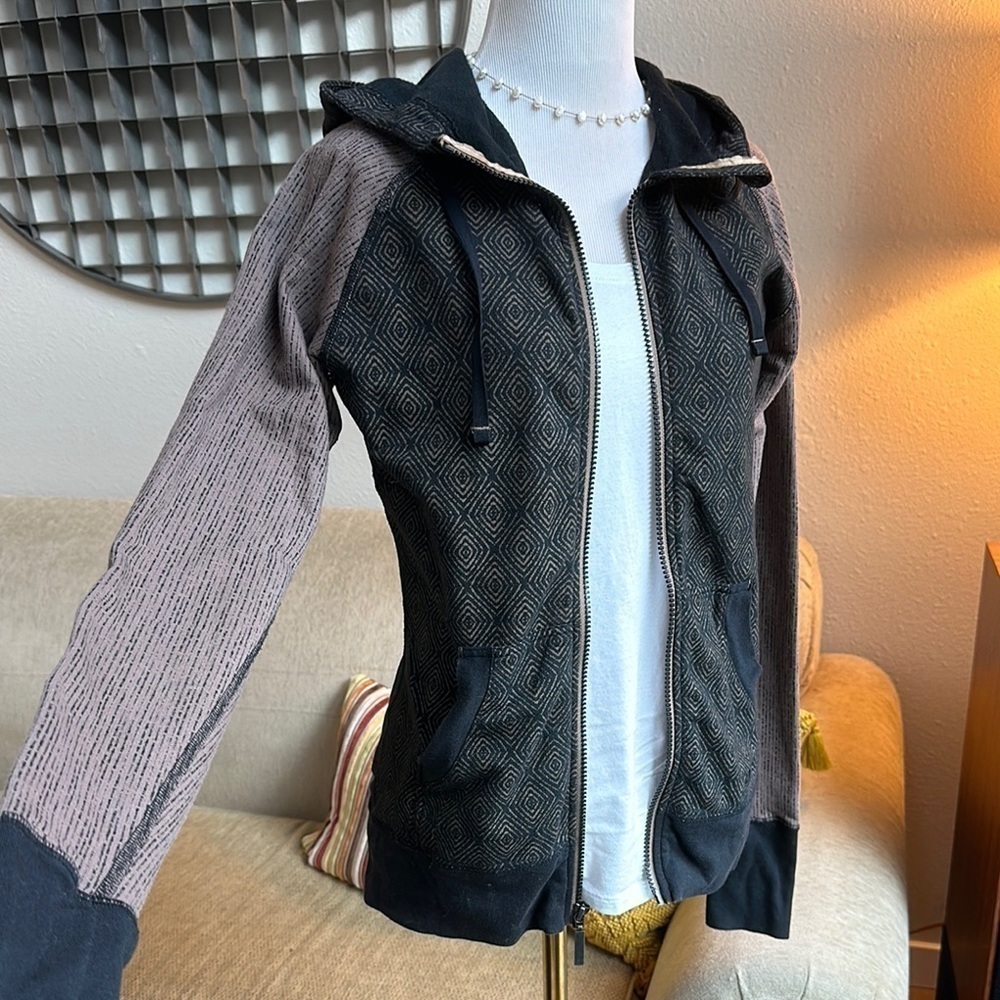 Marmot “Callie” Women's Black and Gray athletic Jacket